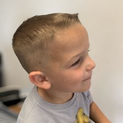 Cutting Edge - Little man with a fresh fade