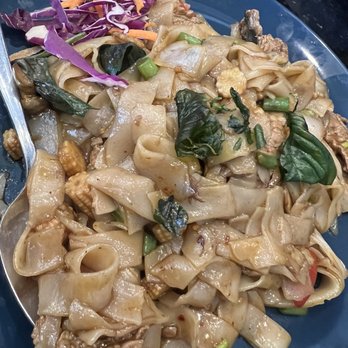 Urban Thai Kitchen - Beef pad kee mao - Thai Near Me - Katy, Texas