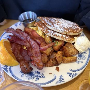 Mymy - Miss Mymy - Breakfast & Brunch Near Me - San Francisco, California