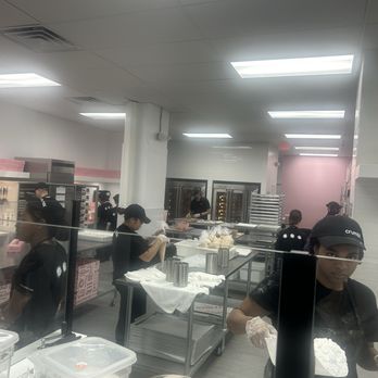 Crumbl - Montvale - Inside - Bakeries Near Me - Montvale, New Jersey