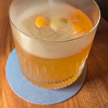 Honeycomb Cocktail Lounge - Beeswax Old Fashioned - Cocktail Bars Near Me - Livermore, California