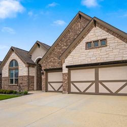 Royale Garage Door Repair - Same Day Service Available!