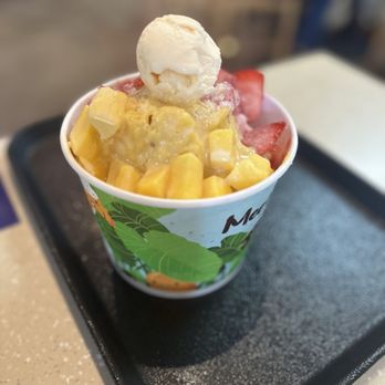 Meet Fresh - Mango berry shaved ice cream - Desserts Near Me - Tustin, California Meet Fresh - Mango berry shaved ice cream - Desserts Near Me - Tustin, California