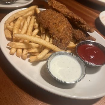 Wood Ranch Northridge - Kids Crispy chicken tenders - Barbeque Near Me - Northridge, California