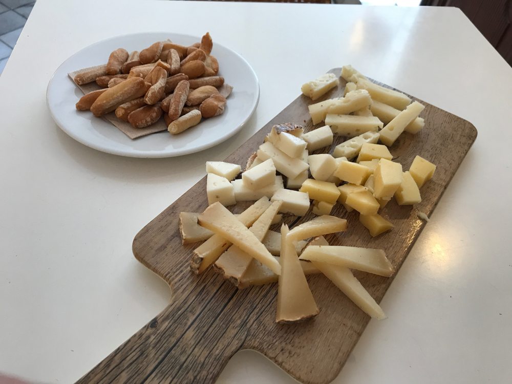 Ultramarinos El Parterre