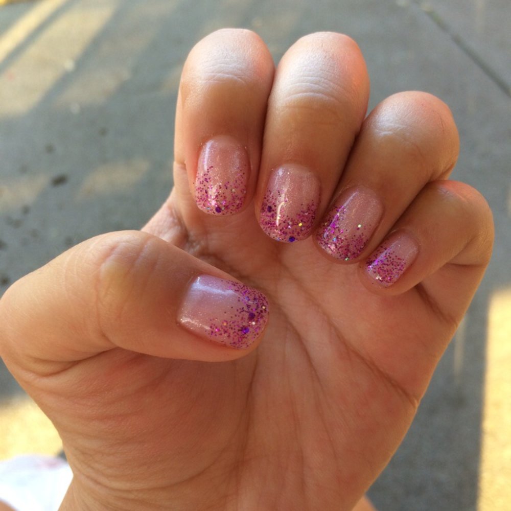 G-nails & Spa - Gel manicure by Kiet Le - Nail Salons Near Me - Davis, California