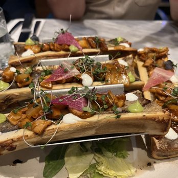 Lorenza - Mexican Near Me - Tijuana, BCN