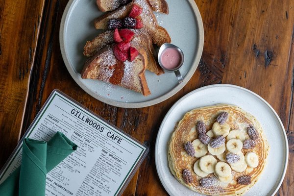 Gillwoods Cafe by null