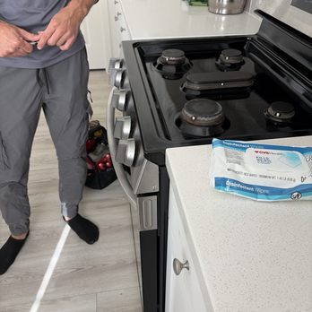 OC Pacific Appliance Repair - Checking on gas stove ignition and gas smell - Appliances & Repair Near Me OC Pacific Appliance Repair - Checking on gas stove ignition and gas smell - Appliances & Repair Near Me