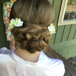 Salon 17 Spa and Boutique - Bridal updo