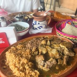Dona Licha - Costillas en salsa verde (pork ribs in green salsa) beans & rice (comes with corn or flour tortillas)