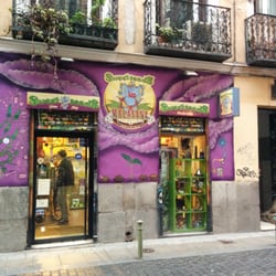 Sweet Seeds Grow Shop - Outside the shop