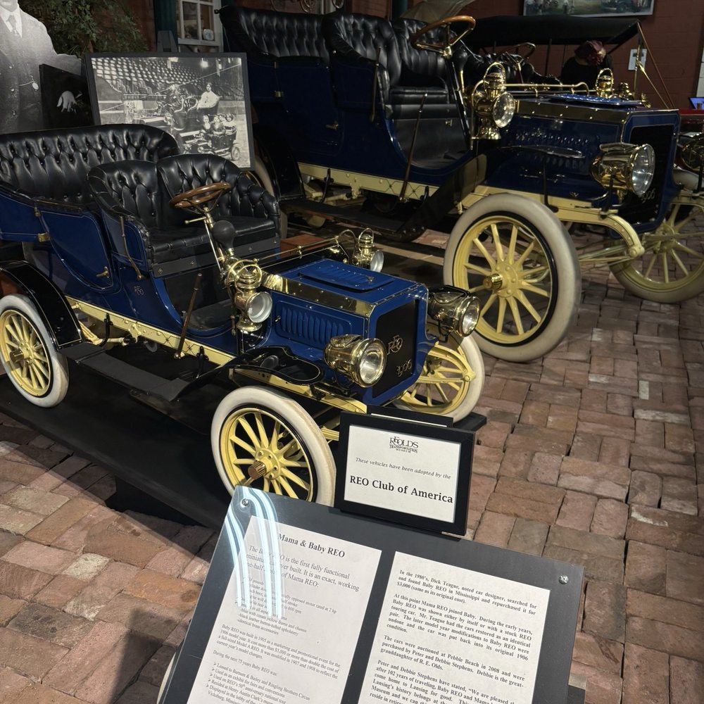 R.E. Olds Transportation Museum - Mama and Baby REO - Museums Near Me - Lansing, Michigan