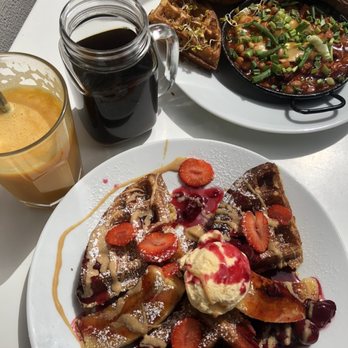 Waffle Bar - Cafes Near Me - Warsaw, MZ Waffle Bar - Cafes Near Me - Warsaw, MZ