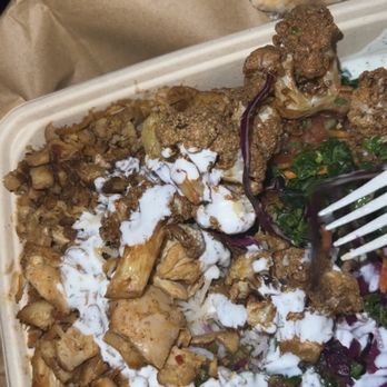 Bis Bas Mediterranean Grill - Mediterranean Near Me - Brooklyn, New York
