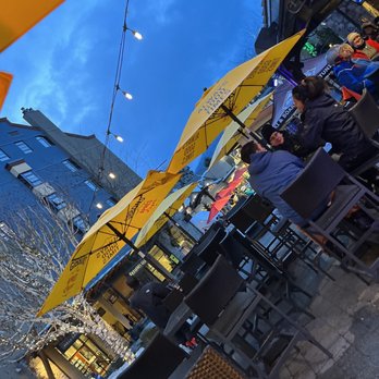 Black's Pub - Outside - Pubs Near Me - Whistler, British Columbia