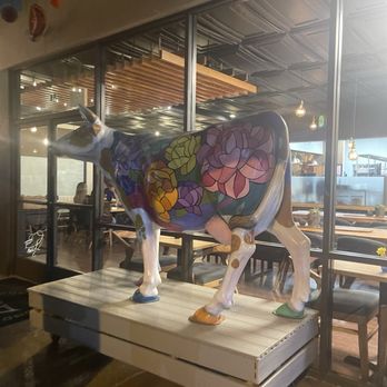 Pradera Brunch - Outdoor decor - Breakfast & Brunch Near Me - Baldwin Park, California