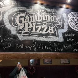 Gambino's Pizza - Inside