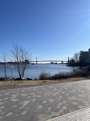 Penn Treaty Park by null