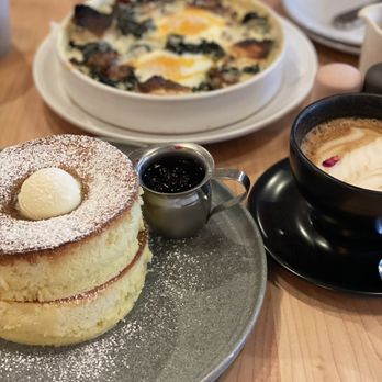 Roze Pony - Soufflé pancakes & baked eggs Roze latte - New American Near Me - Nashville, Tennessee Roze Pony - Soufflé pancakes & baked eggs Roze latte - New American Near Me - Nashville, Tennessee