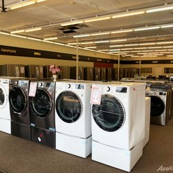 Appliances 4 Less - View of the left side of the store