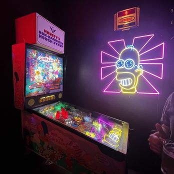 Nickel City - Dive Bars Near Me - Austin, Texas Nickel City - Dive Bars Near Me - Austin, Texas