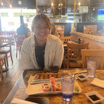 Sakebomb - The blossom roll - Sushi Bars Near Me - Sunnyvale, California Sakebomb - The blossom roll - Sushi Bars Near Me - Sunnyvale, California