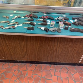 Bradford Gun & Pawn - Pawn Shops Near Me - Starke, Florida Bradford Gun & Pawn - Pawn Shops Near Me - Starke, Florida