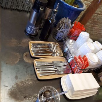 Intelligentsia Coffee - Coffee & Tea Near Me - Pasadena, California