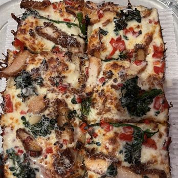 DropTop Pizza - Uncle Alfie pizza - Pizza Near Me - Saline, Michigan
