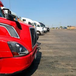 Pilot Travel Center - Truck Parking