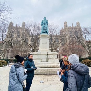 Chi Tours - Walking Tours Near Me Chi Tours - Walking Tours Near Me