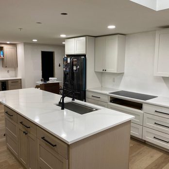 Complex Granite & Marble - a kitchen with a large island - Countertop Installation Near Me Complex Granite & Marble - a kitchen with a large island - Countertop Installation Near Me