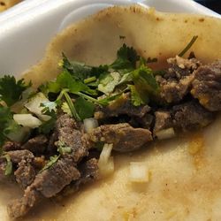 Los Dos Potrillos II - Mexican steak taco