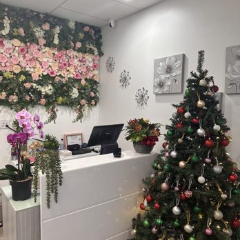Vivid Nails Boutique - Nail Salons Near Me - Tinley Park, Illinois