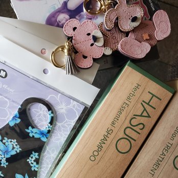 Beauty Touch - Hair Salons Near Me - Aiea, Hawaii Beauty Touch - Hair Salons Near Me - Aiea, Hawaii