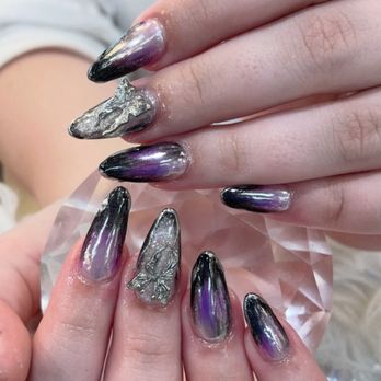 Hanna's Nails - Hand mix Colors with Chrome and Butterfly - Nail Salons Near Me - Westwego, Louisiana Hanna's Nails - Hand mix Colors with Chrome and Butterfly - Nail Salons Near Me - Westwego, Louisiana