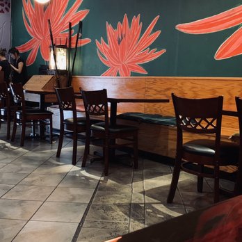 Hikari - Restaurant decor - Sushi Bars Near Me - Houston, Texas Hikari - Restaurant decor - Sushi Bars Near Me - Houston, Texas