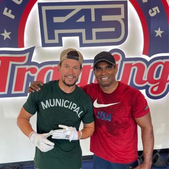 F45 Training Summerlin - Feel like celebrity. Mark is an amazing person.  It was honor to work out with him. - Trainers Near Me - Las Vegas, Nevada