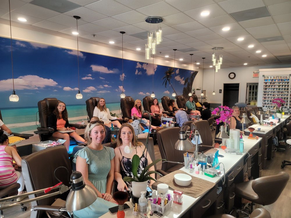 NAIL LOUNGE 10 Photos 7729 N Kings Hwy Sc 29572, Myrtle Beach, SC