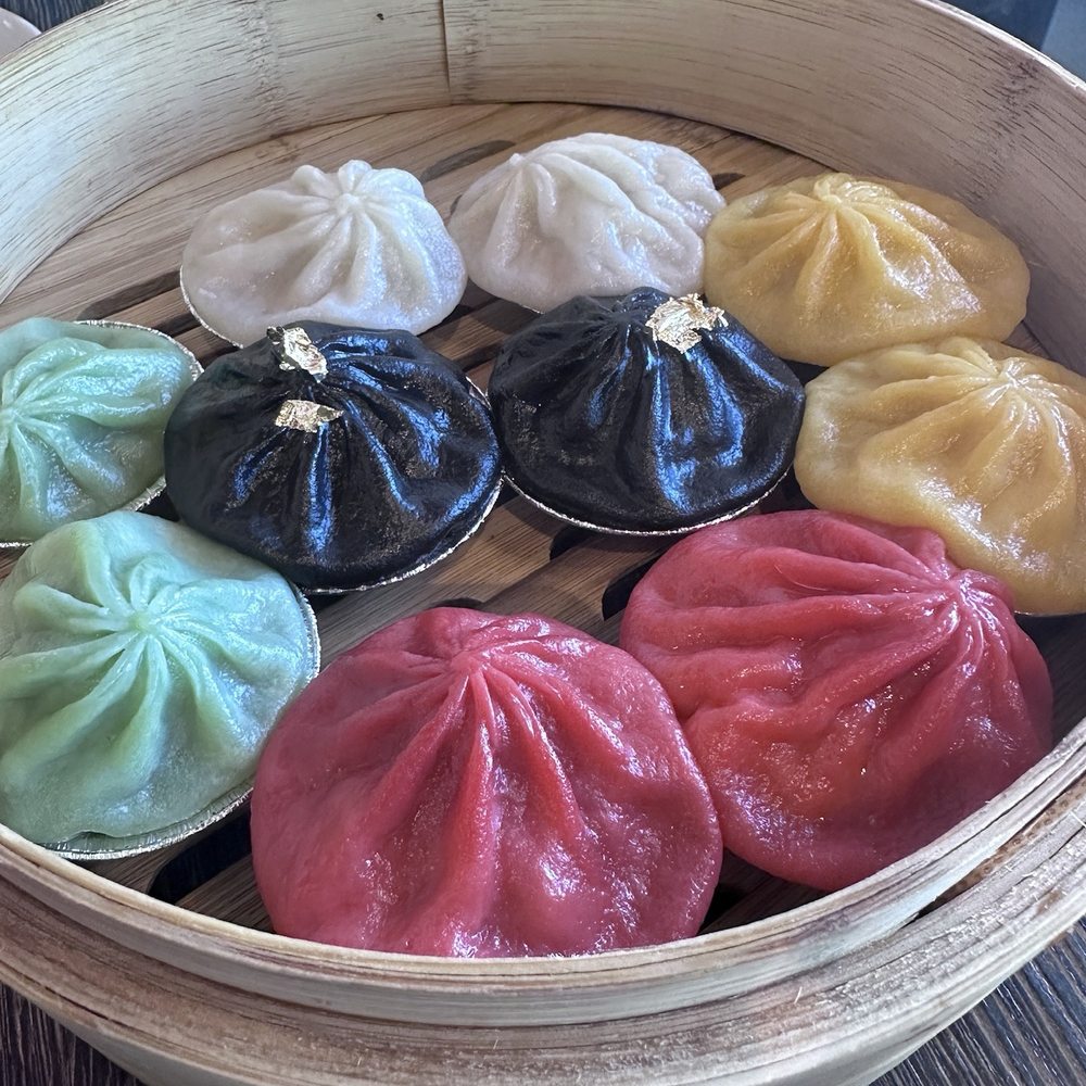 Dumpling Time - 4 flavor Shao long baos. Make sure yo try pho and Thai flavor ones! - Dim Sum Near Me - Palo Alto, California Dumpling Time - 4 flavor Shao long baos. Make sure yo try pho and Thai flavor ones! - Dim Sum Near Me - Palo Alto, California