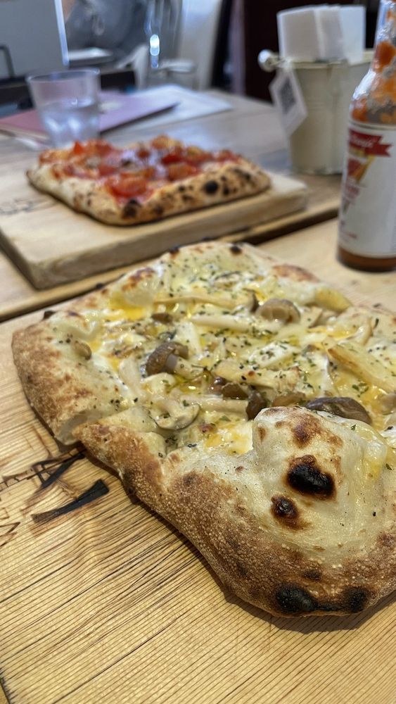 A Pizza