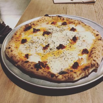 Parking Pizza - Pizza Near Me - Barcelona, B Parking Pizza - Pizza Near Me - Barcelona, B