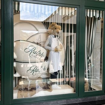 Ralph's Coffee - Photo op - Coffee & Tea Near Me - Newport Beach, California Ralph's Coffee - Photo op - Coffee & Tea Near Me - Newport Beach, California