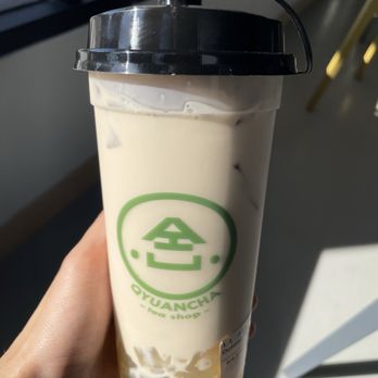 Qyuancha Teashop - Oolong Milk Tea w aloe ($5.10) - Bubble Tea Near Me - Walnut, California Qyuancha Teashop - Oolong Milk Tea w aloe ($5.10) - Bubble Tea Near Me - Walnut, California