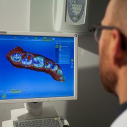 Arch Dental
