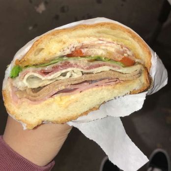 Lou's Cafe - Ultimate club - Breakfast & Brunch Near Me - San Francisco, California