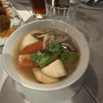 Satdha Plant Based Thai Kitchen - Tom Yum Soup 1/10 - Thai Near Me - Santa Monica, California