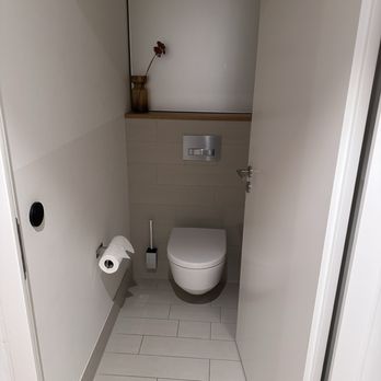 Andaz Munich Schwabinger Tor - Separate toilet area - Hotels Near Me - Munich, BY
