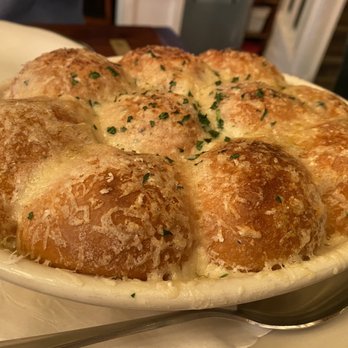 Maison Pickle - Pull Apart Garlic and Parmesan Bread - Cocktail Bars Near Me - New York, New York